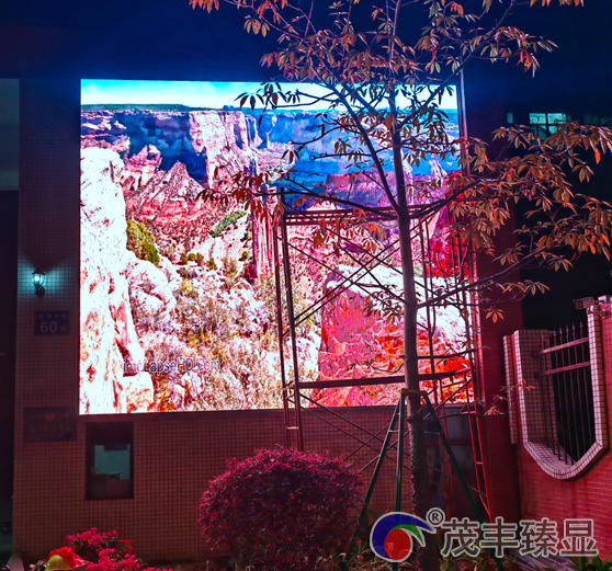 广州高清LED显示屏